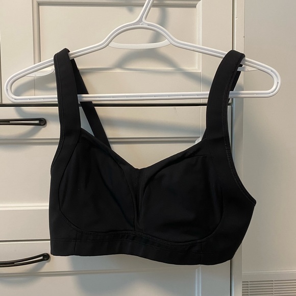 Lululemon Black Sportsbra - Picture 1 of 2